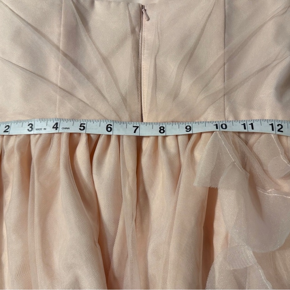 Romantic, Playful Strapless ‘Vera Wang White’ Pink Dress - Picture 8 of 10